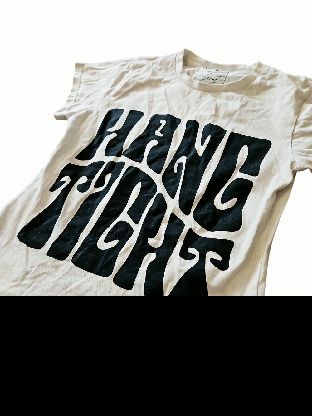 Hang-Tight Honey Graphic Tee - White with Black Print Lainey Wilson Large